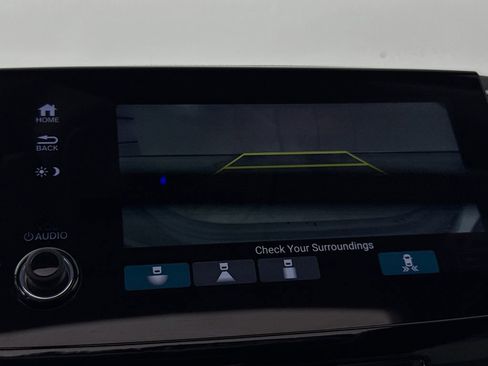 Used 2019 Honda Pilot Touring image 16