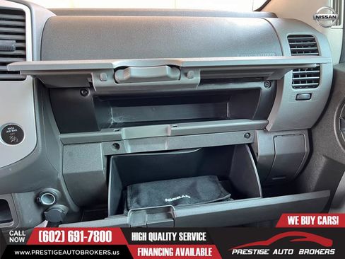 Used 2015 Nissan Xterra S image 32