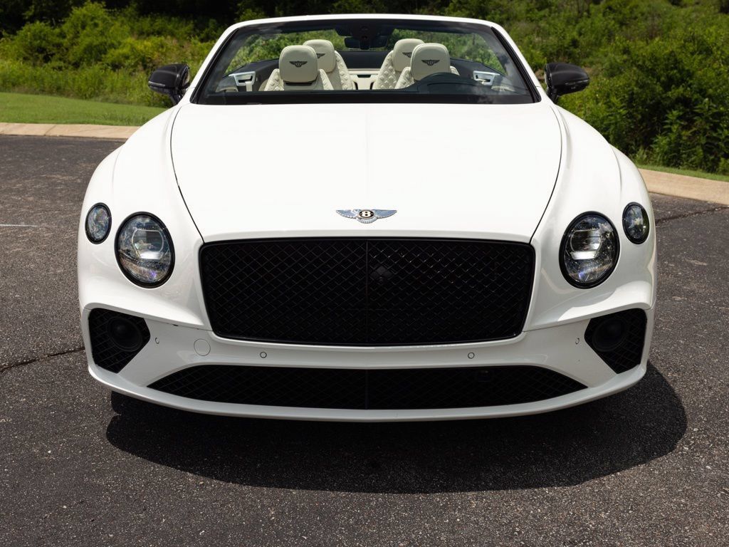 Used 2020 Bentley Continental GT AWD/4WD image 16