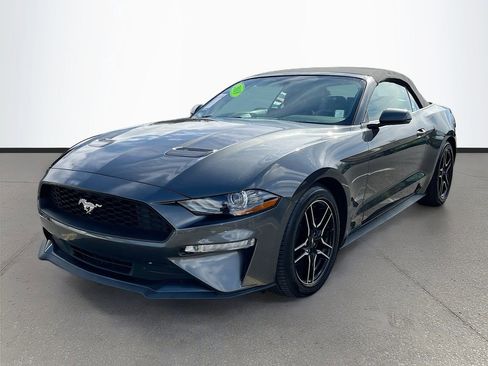 Used 2018 Ford Mustang Premium w/ Equipment Group 201A image 3
