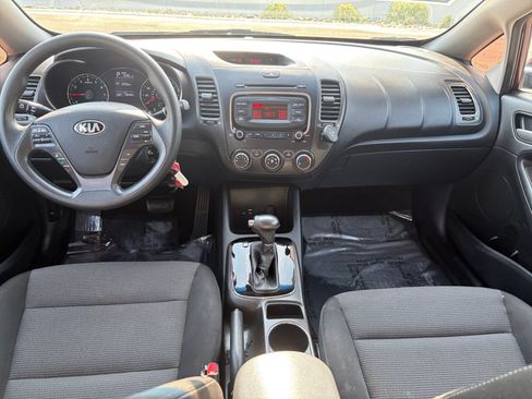 Used 2018 Kia Forte LX FWD image 20