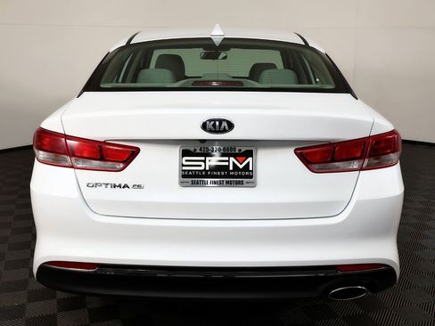 Used 2017 Kia Optima LX image 10