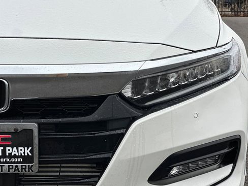 Used 2018 Honda Accord Touring image 53