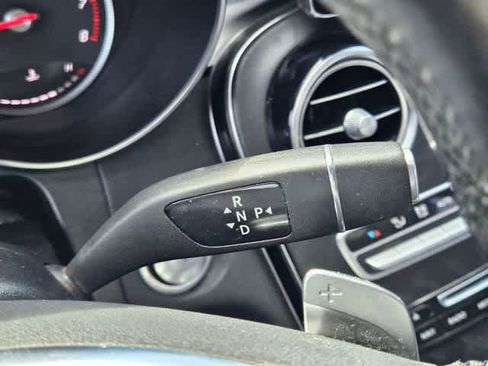 Certified 2018 Mercedes-Benz GLC 300 4MATIC image 33