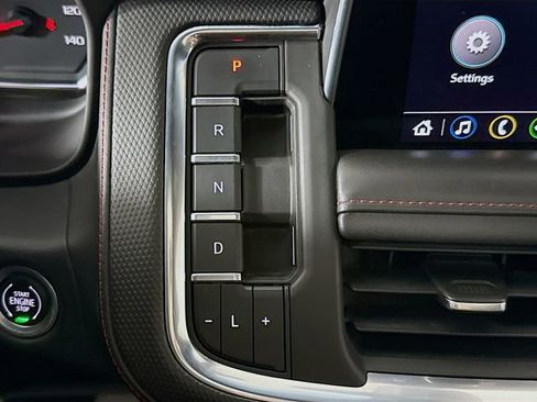 Used 2021 Chevrolet Tahoe RST image 16