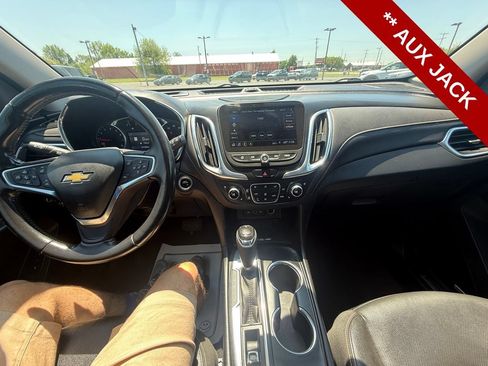 Used 2021 Chevrolet Equinox Premier AWD/4WD image 23