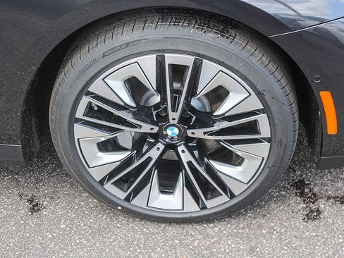 New 2026 BMW 530i w/ Convenience Package image 9