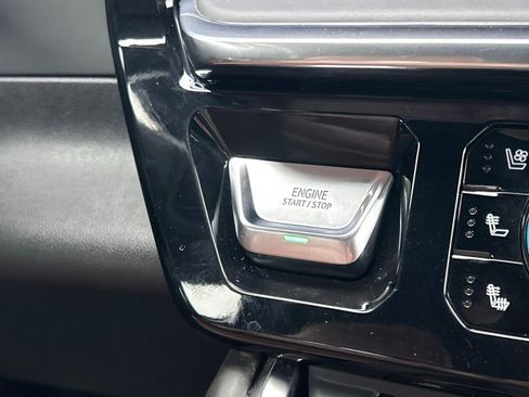 Certified 2024 GMC Sierra 2500 Denali Ultimate image 28