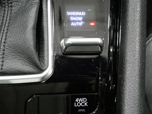 Used 2023 Jeep Compass High Altitude AWD/4WD image 22