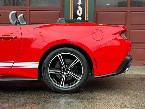 Used 2024 Ford Mustang Premium image 38