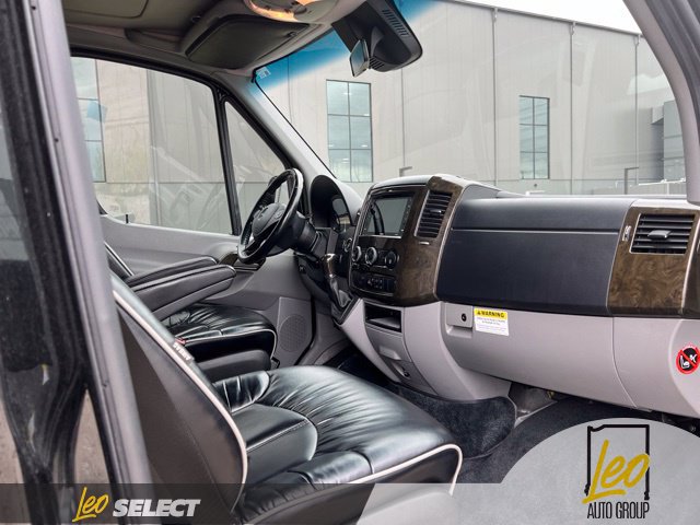 Used 2017 Mercedes-Benz Sprinter 2500 image 55