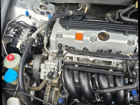 Used 2011 Honda Accord LX-P image 14