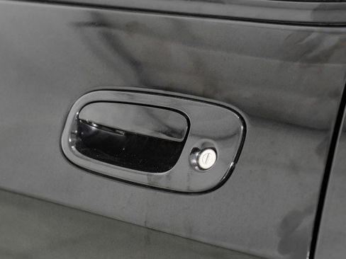 Used 2008 Dodge Challenger SRT8 image 30