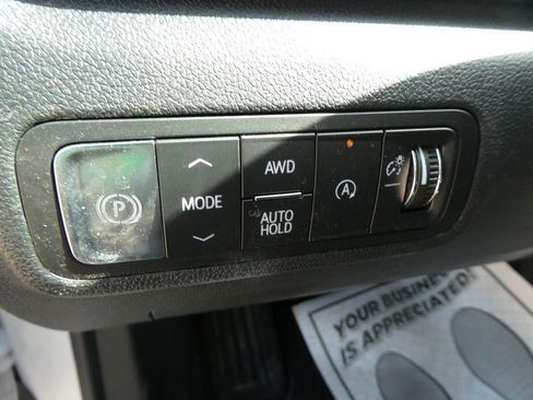 New 2026 GMC Terrain Elevation AWD/4WD image 17