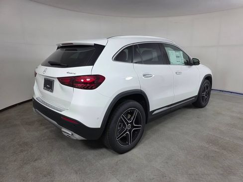 New 2026 Mercedes-Benz GLA 250 4MATIC image 4