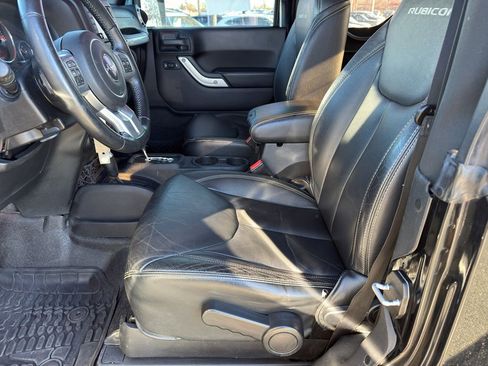 Used 2015 Jeep Wrangler Rubicon image 13