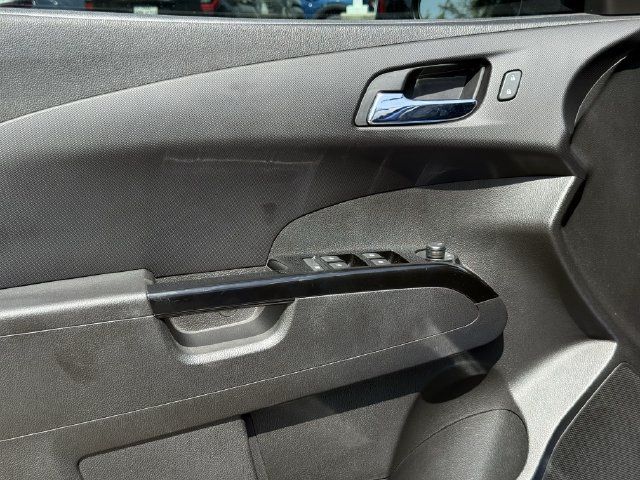 Used 2019 Chevrolet Sonic LT FWD image 23