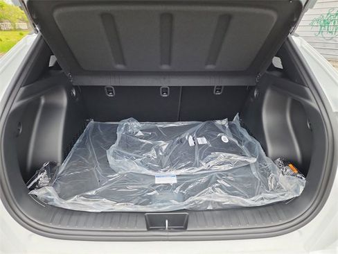 New 2025 Hyundai Kona N Line S image 8