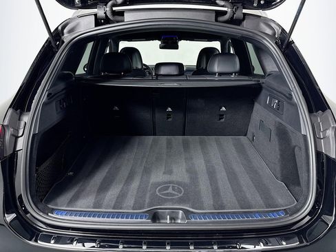 Certified 2026 Mercedes-Benz GLC 300 image 21