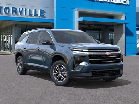 New 2026 Chevrolet Traverse LT w/ Driver Confidence Package image 7