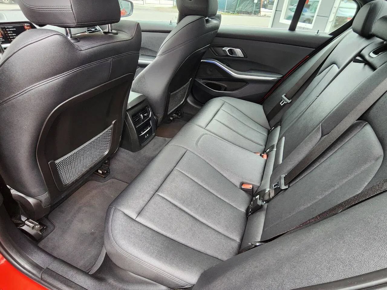 Used 2021 BMW 330i xDrive Sedan w/ Convenience Package AWD/4WD image 12