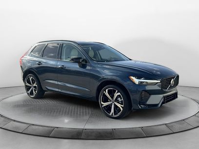 New 2025 Volvo XC60 B5 Ultra w/ Protection Package Premier