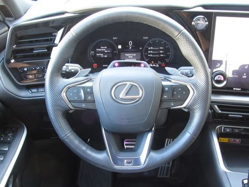 Used 2024 Lexus TX 500h AWD image 29
