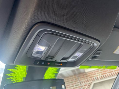 Used 2022 GMC Sierra 3500 Pro w/ Convenience Package image 20