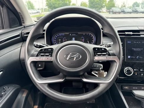 Used 2024 Hyundai Tucson SE AWD/4WD image 17