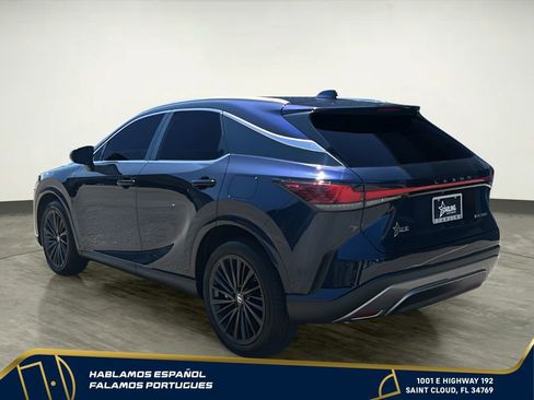 Used 2025 Lexus RX 350 Premium w/ Accessory Package (Z1) FWD image 4