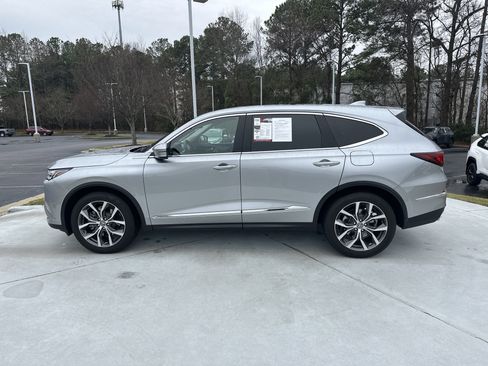 Used 2024 Acura MDX SH-AWD w/ Technology Package image 7