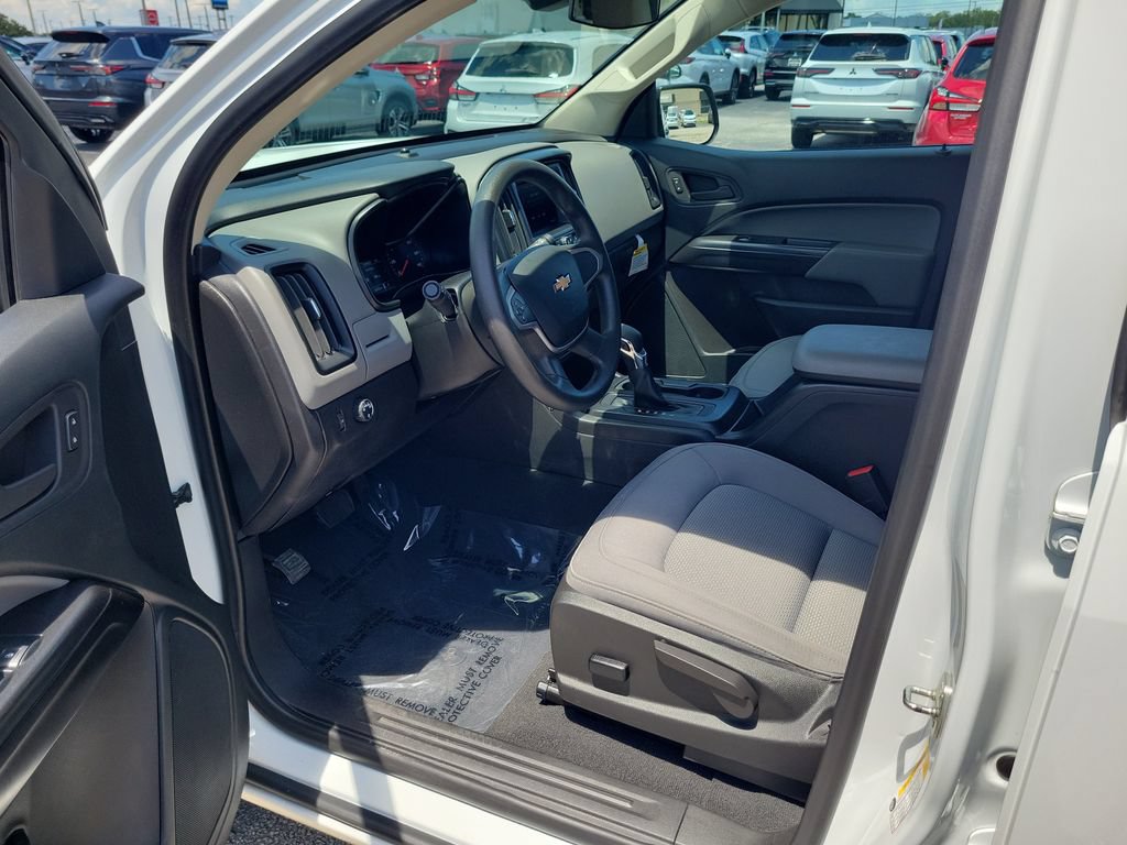 Used 2022 Chevrolet Colorado W/T w/ WT Convenience Package RWD image 11