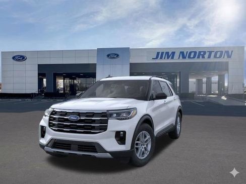 New 2026 Ford Explorer Active image 3
