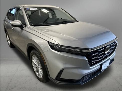 Certified 2025 Honda CR-V EX image 9