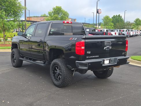 Used 2018 Chevrolet Silverado 1500 LT w/ All Star Edition AWD/4WD image 11