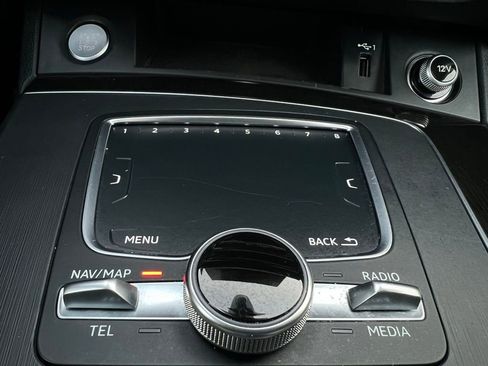 Used 2018 Audi Q5 2.0T Premium Plus w/ Premium Plus Package image 54