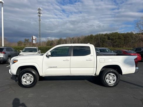 Used 2023 Toyota Tacoma SR5 image 11