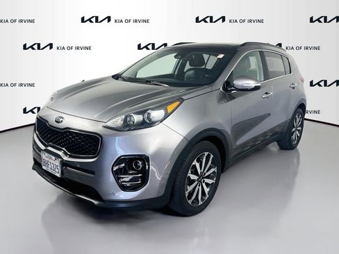 Used 2019 Kia Sportage EX w/ Option Group 040 FWD image 4