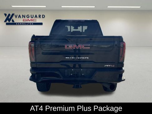 Used 2024 GMC Sierra 2500 AT4 w/ AT4 Premium Plus Package image 4