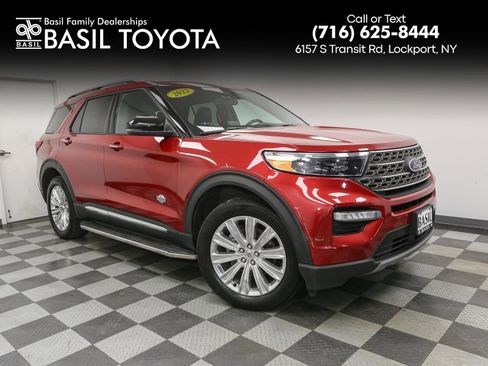 Used 2022 Ford Explorer King Ranch image 1