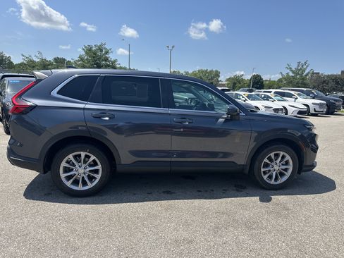 Used 2025 Honda CR-V EX image 4