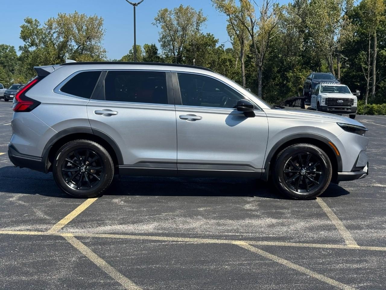 Used 2023 Honda CR-V Sport image 3