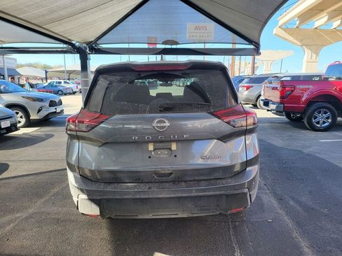 Used 2024 Nissan Rogue SV image 13