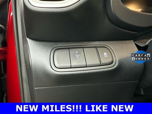 Used 2026 Hyundai Venue SE image 30