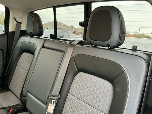 Used 2019 Chevrolet Colorado Z71 image 28