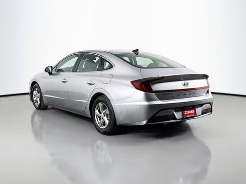 Used 2021 Hyundai Sonata SE FWD image 3