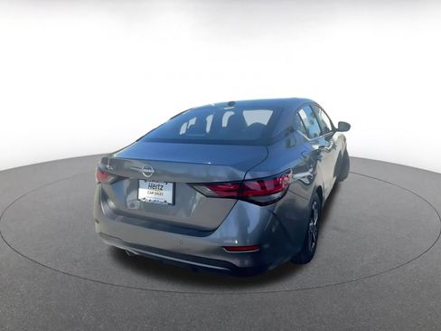 Used 2025 Nissan Sentra SV image 14