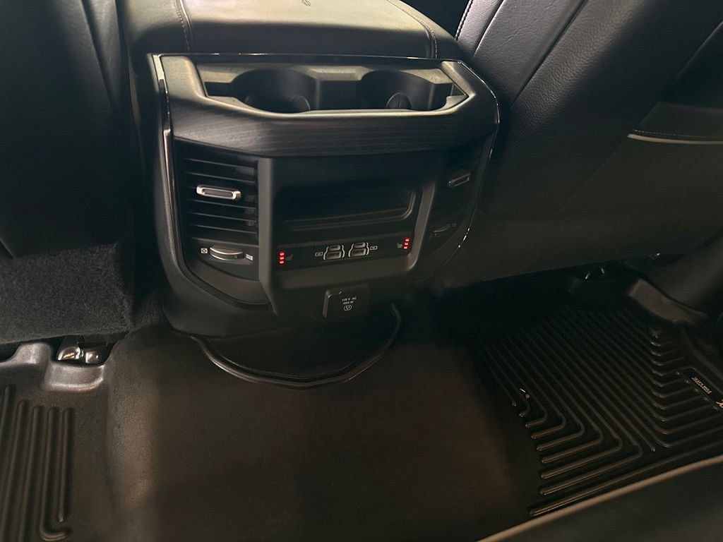 Used 2022 RAM 2500 Limited w/ Night Edition AWD/4WD image 22