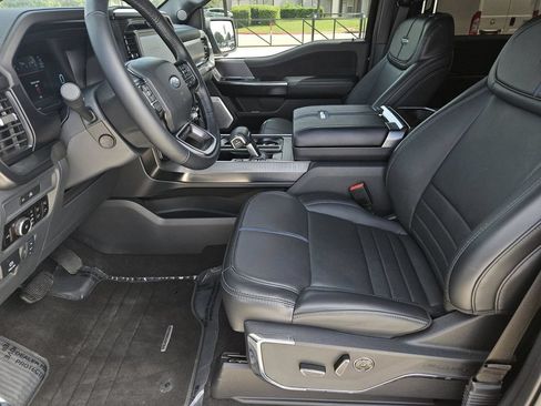 Used 2025 Ford F150 Platinum w/ Equipment Group 702A High AWD/4WD image 13
