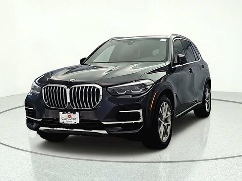 Used 2022 BMW X5 xDrive40i w/ Premium Package AWD/4WD image 2